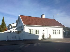 Tordenskjolds gate 9 (Larvik).jpg
