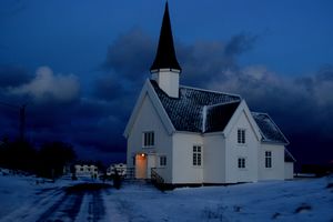 Træna church.jpg