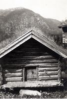 22. Trae, Telemark - Riksantikvaren-T171 01 0010.jpg