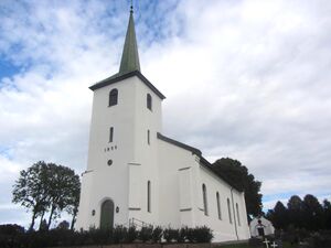 Tranby kirke 2012.jpg