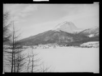 2. Tresfjord - no-nb digifoto 20150205 00135 NB MIT FNR 15780.jpg