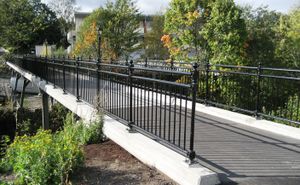 Trevarebrua 2011.JPG