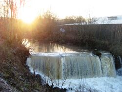 Trevarnfossen vinter.