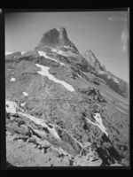 82. Trollstigveien - no-nb digifoto 20150107 00243 NB MIT FNR 20588 B.jpg