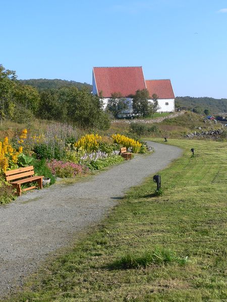 Fil:Trondenes kirke.jpg