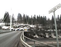 Trygve Lies bro over E6 ved Furuset ble navngitt i 2008. Foto: Stig Rune Pedersen