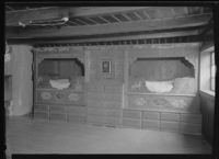 374. Tubaas, interiør - no-nb digifoto 20151013 00348 NB MIT FNR 05358 B.jpg