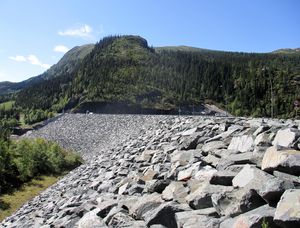 Tunhovd dam juli 2018 3.jpeg