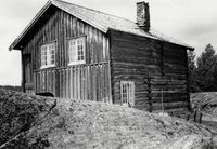 3. Tveiten, Lårdal bygdetun, Telemark - Riksantikvaren-T176 01 0271.jpg