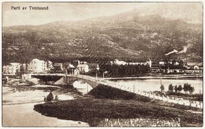 Tveitsund m bru.jpg