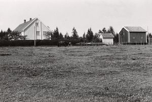 Tveter, Østfold - Riksantikvaren-T025 01 0027.jpg