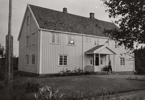 Tveter, Østfold - Riksantikvaren-T025 01 0055.jpg