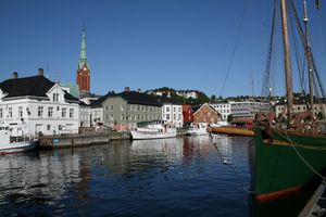 Tyholmen i Arendal.jpg