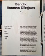 Minneboka i Hegnhuset på Utøya. Bendik Rosnæs Ellingsen, 18 år fra Rygge. s. 1. Foto: Eva Rogneflåten (2022)