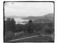 12. Udsigt over sjøen med en liten brygge - NB MS G4 0920.jpg