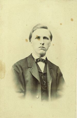 Ukjent ung mann (Chr Wærnskjold, Skien).jpg