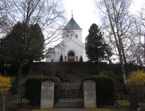 Ullern kirke Oslo 2012.jpg