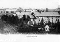 Eksempel på Skarpmoens arbeider: Postkort med motiv fra Ullevål sykehus, 1904.