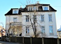 Ullevålsveien 48 i Oslo, med Egil Selmer. Foto: Stig Rune Pedersen