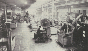 Underhaug Fabrikk interiør.png