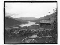 9. Utsikt fra lita hytte (seter) - NB MS G4 0768.jpg