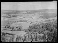 72. Utsikt mot Skarnes og omegn. - no-nb digifoto 20151008 00023 NB MIT FNR 08048.jpg