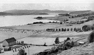 Utsikt over Snåsavatnet.jpg