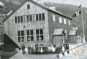 Våer skole 1929.jpg