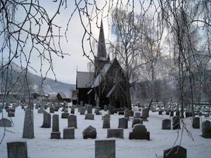 Vågå jan13 kyrkja 2.jpg