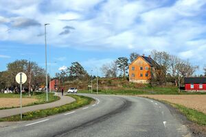 Våler i Østfold Kirkeveien 250505.jpg