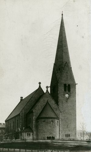 Vålerengen kirke, Oslo - Riksantikvaren-T001 04 0878.jpg