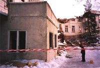 Hospitset rives, våren 1995. Foto: Torgrim Rolfsen