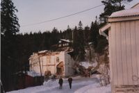 Hospitset rives, våren 1995. Foto: Torgrim Rolfsen