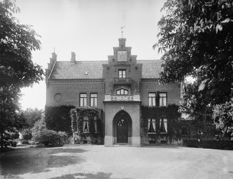 Vækerø hovedbygning omkr 1910 OB.Y4461.jpg