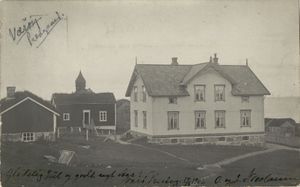 Værøy prestegård, Nordland - Riksantikvaren-T425 01 0185.jpg