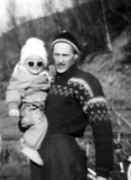 Magne Vaeng med Karl Erik. 1957-1971. Foto: Ingrid Bergheim