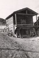 66. Valbjør, Oppland - Riksantikvaren-T125 01 0517.jpg