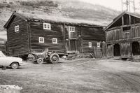 71. Valle Søndre (Sygard), Oppland - Riksantikvaren-T125 01 0528.jpg