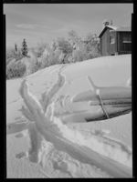 8. Ved Skeikampen - no-nb digifoto 20150205 00050 NB MIT FNR 15726.jpg