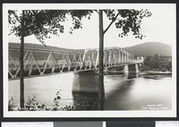 25. Ved broen Skarnes - no-nb digifoto 20150805 00150 bldsa PK28992.jpg