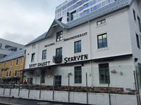 175. Vertshuset Skarven Tromsø 2016.jpg