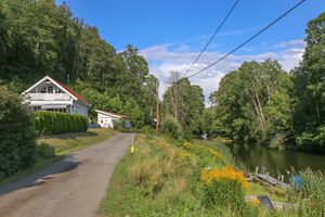 Vestby Elveveien-3 250728.jpg