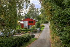 Vestby Grevlingstien 250908.jpg