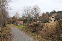 Den gamle jernbanetraseen er i dag en mye brukt turvei. Foto: Leif-Harald Ruud (2025).