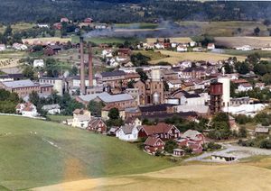 Vestfossen sentrum - WF026.jpg