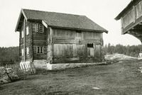 52. Vik Øvre, Telemark - Riksantikvaren-T169 01 0070.jpg