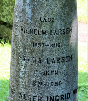 Vilhelm Hartvig Larsen gravminne.JPG