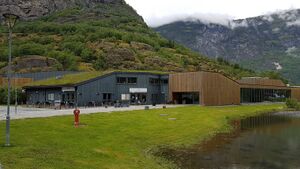 Villakssenter Lærdal.jpg