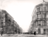 Vogts gate i Kristiania. Karls kone, Sigrid, bodde i nr 43 (2. bygning fra venstre), og Karl flyttet inn her i 1908 når de giftet seg Foto: Anders Beer Wilse (1904).