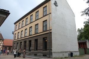 Wessels gate 15 OBOS-gården - Norsk Folkemuseum.JPG